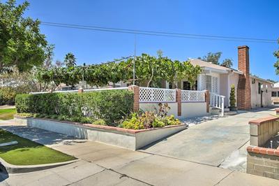 Romantic Pasadena Home w/ Covered Porch!