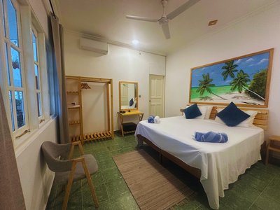 Bahaaru Villa Surf and Stay