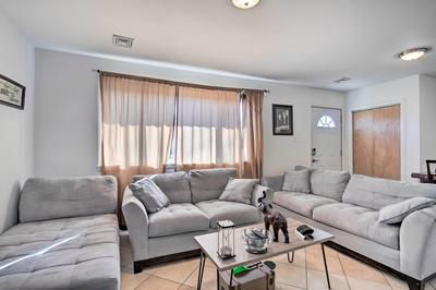 House w/ Pellet Smoker & Grill, 1 Mi to Lake!
