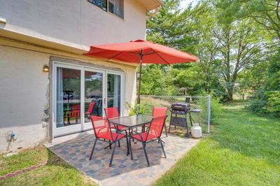 Reynoldsburg Home w/ Patio ~ 11 Mi to Columbus!