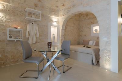 Prescious Suite 25 with Hot Tub