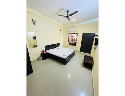 HOTEL SHIV SADHNA