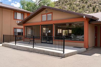 Rimrock Hotel