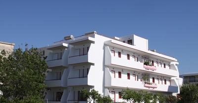 Stam & John Apartments