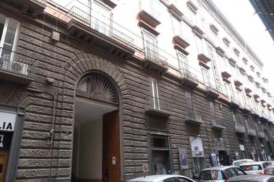 Il Ventre di Napoli Broggia