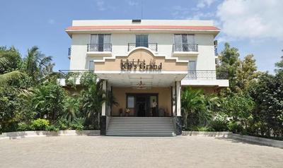 Fabhotel Prime Kb'S Grand