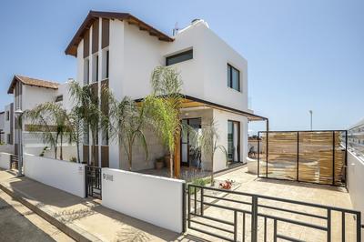 Chris Le Mare Luxury Villa By Louis Hotels