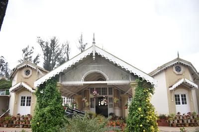 THE GRANGE HOTEL