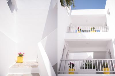 Kapetan Tasos Suites