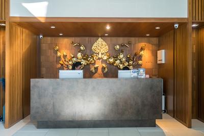 Aristo Surin by Lofty