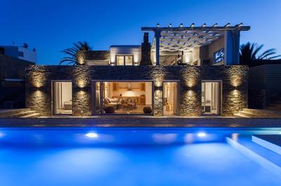Myconian Platinum Superior Villa by Whitelistmyk