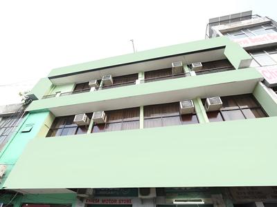 OYO 5906 Hotel Parvaaz