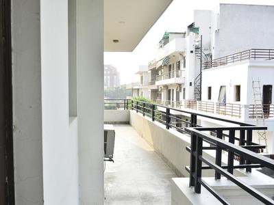 OYO 2256 Hotel Excellency