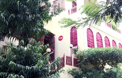 OYO 1656 Hotel Mandela House