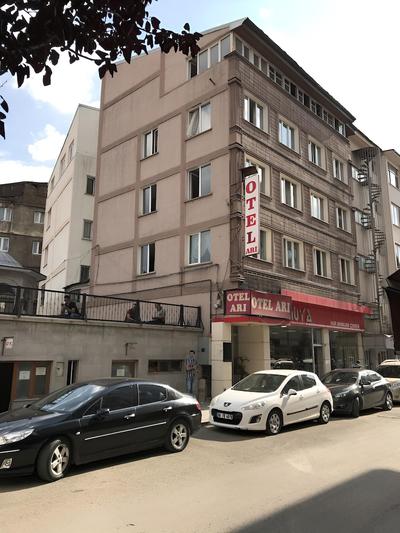 Ari Hotel