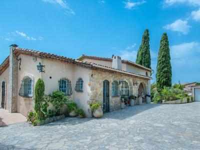 Sea View Villa With Pool