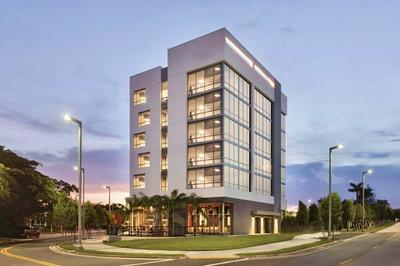 Kompose Boutique Hotel Miami Airport