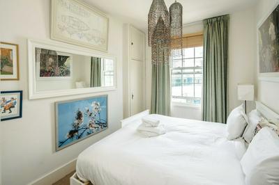 Stylish Central London Flat Near Tower Bridge