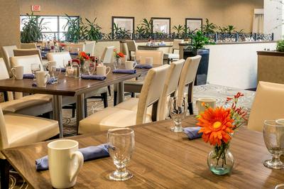 DoubleTree by Hilton Boston - Milford