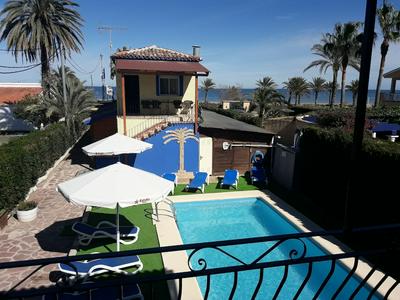 Hotel Oasis