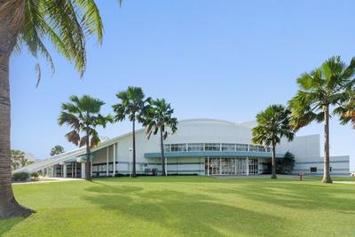 EXECUTIVE PROPERTIES IN NORTH WARD TOWNSVILLE and ON MAGNETIC ISLAND