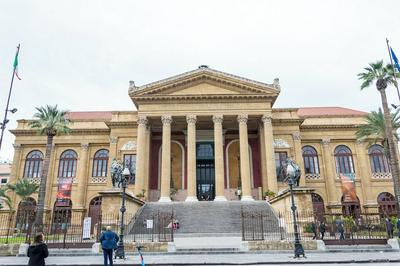 Into Palermo Rooms al Massimo