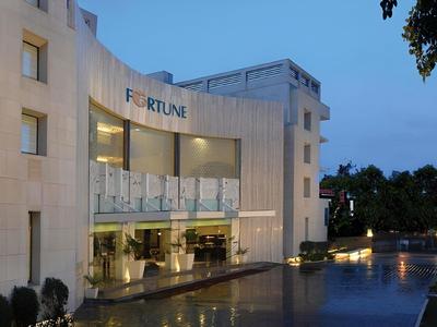 Fortune Sector 27, Noida - Member ITC Hotels' Group