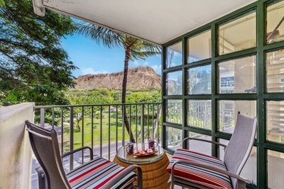 @ Marbella Lane -coastal Retreat Near Diamond Head