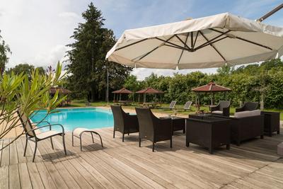 Logis Hôtel Restaurant La Vieille Ferme