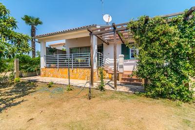 Holiday House Flego