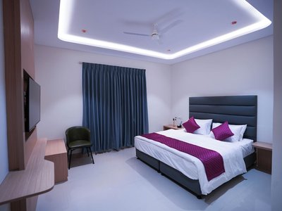 K HOTELS