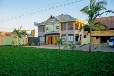 Jaden Hotel & Lounge