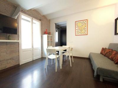 Barceloneta Apartment With Balcony