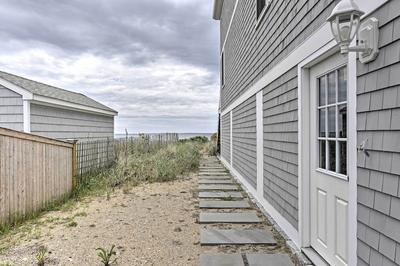 Peaceful Cottage - Steps to Matunuck Beach