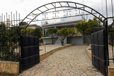 Aggelos Home in Kato Alepohori