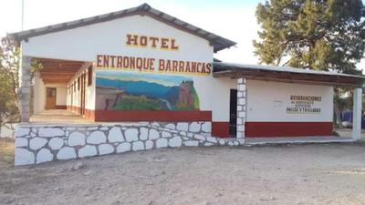 Hotel Entronque Barrancas