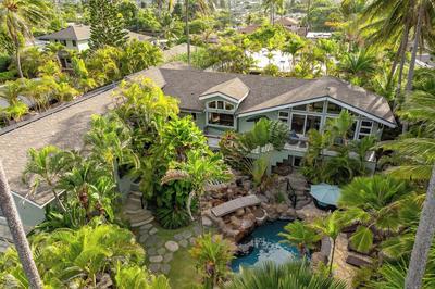 Palione Papalani by Avantstay New $1.5m Remodel Steps From Kailua Beach w/ Private Pool & Hot Tub