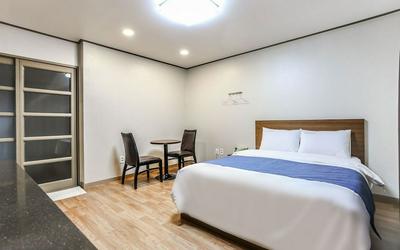Hyundae Motel