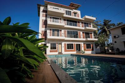 Lotus The Lake view Resort