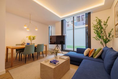w Comfy 2BR w Great Terrace in Chueca