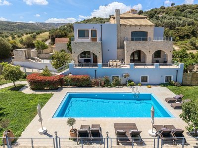 Arios Lux Villa