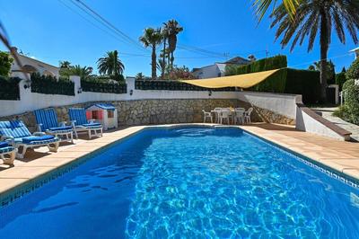 Imaja in El Tosalet With 3 Bedrooms and 2 Bathrooms