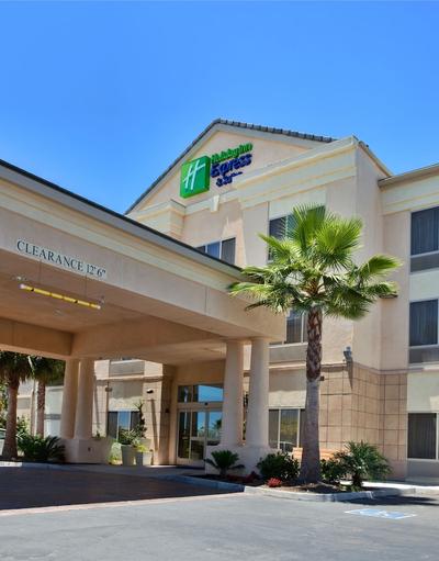 Holiday Inn Express Hotel & Suites San Diego Otay Mesa by IHG