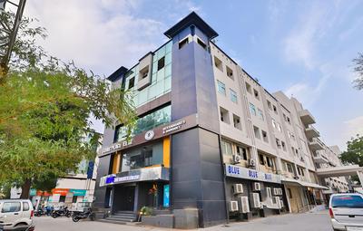 OYO 14942 Hotel Maple Leaf