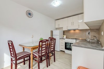 Diocletian'S Corner, Three Bedroom Apartment