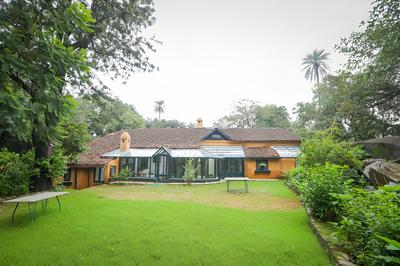 WelcomHeritage Connaught House