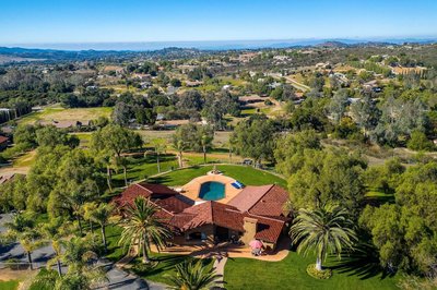 Equestrian Estate w/ Horse Stables & Pool!