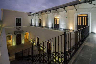 Hotel Business Real 500