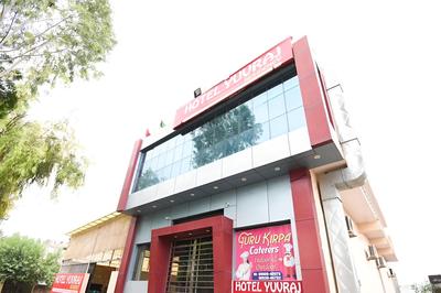 OYO 49414 Hotel Yuvraj Residency