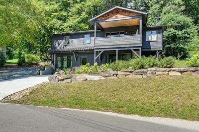 Walk to Downtown Brevard: Apt w/ Patio & Fire Pit!